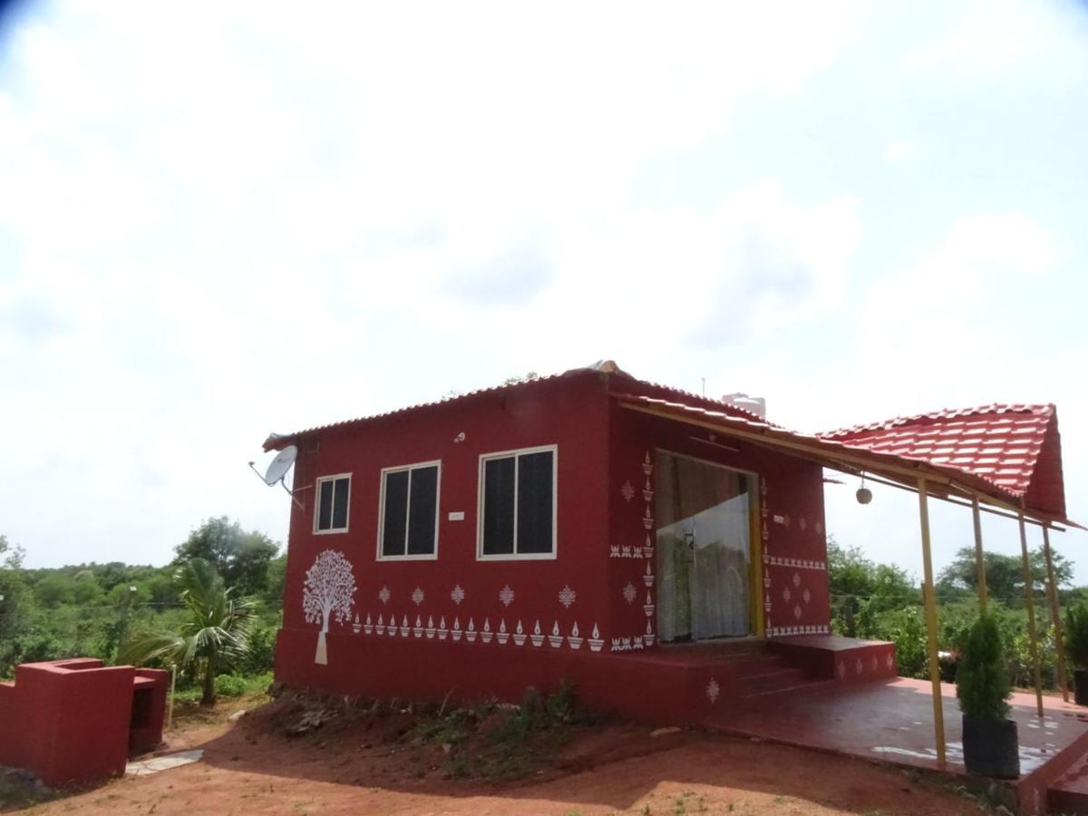 Mangohut Farmhouse Pool Villa Hyderabad Bagian luar foto