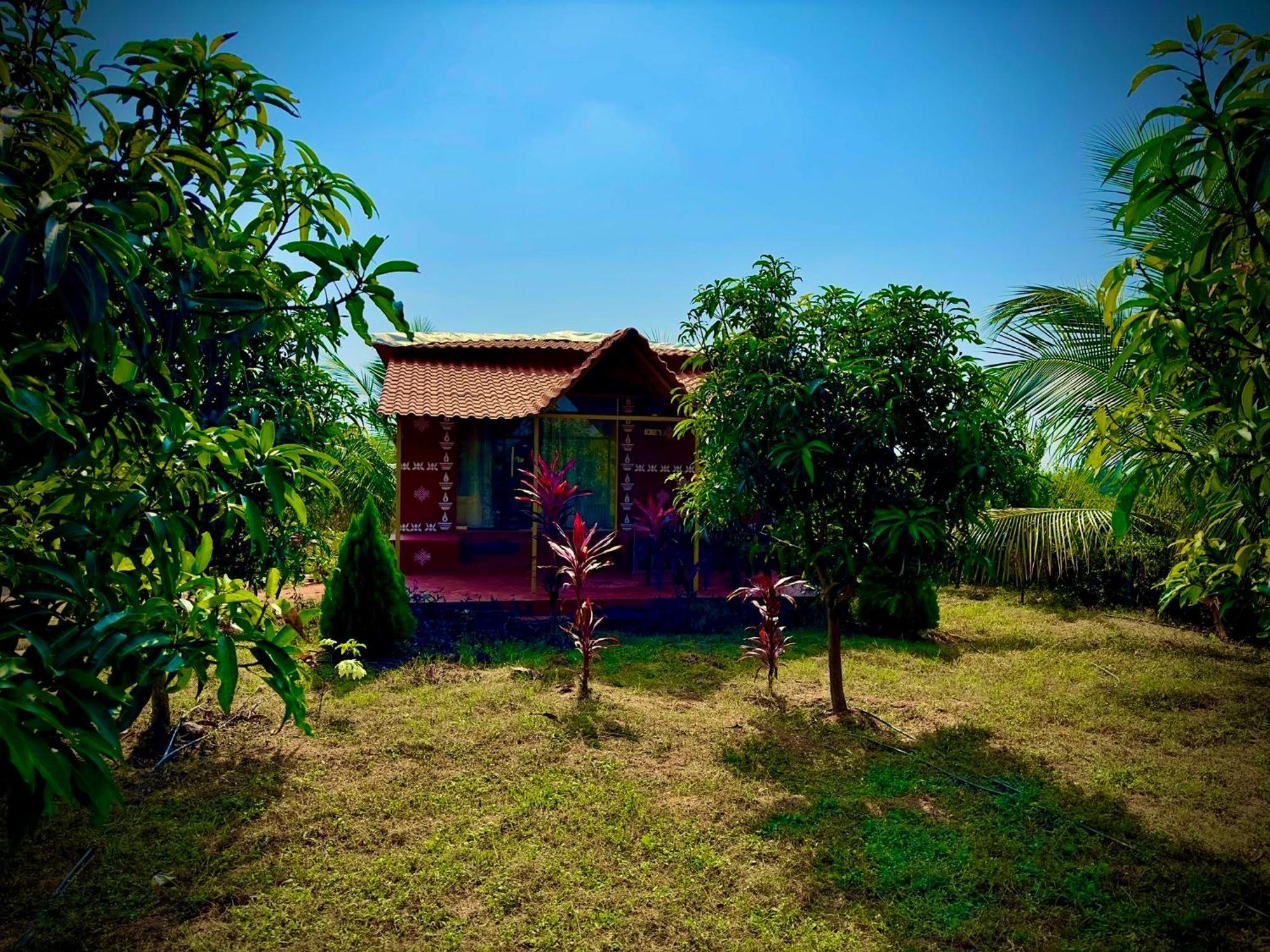 Mangohut Farmhouse Pool Villa Hyderabad Bagian luar foto