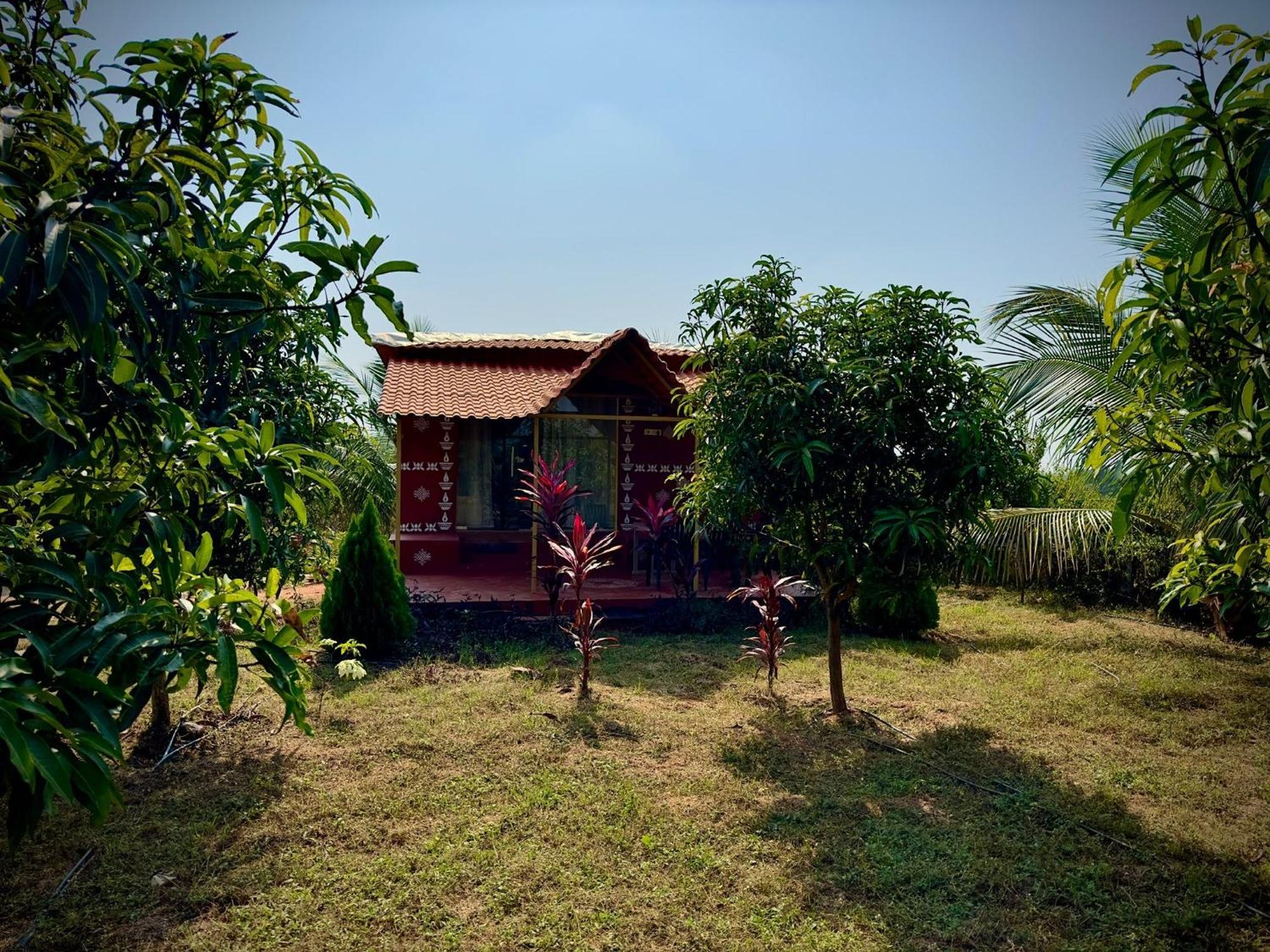Mangohut Farmhouse Pool Villa Hyderabad Ruang foto